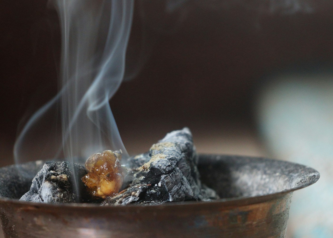 Bakhoor resin burning on charcoal – the SAMEELS story
